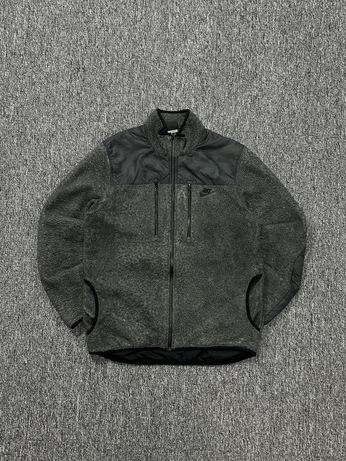 나이키 90’s 블랙 택 딥파일 그레이 플리스 자켓 L  상품이미지1