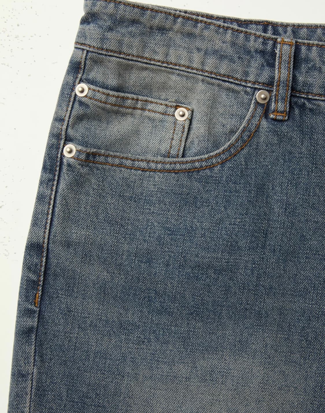 [XL][새제품]쿠어 디스트레스드 세미 플레어 진스 워시드인디고 상품이미지2