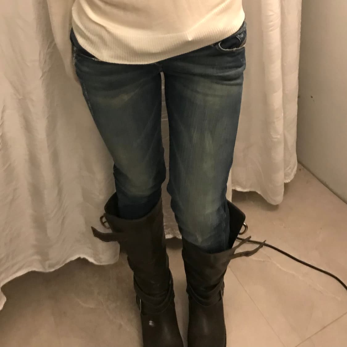 Diesel 디젤 로우 세미스트레이트 더티 워싱 데님 상품이미지1