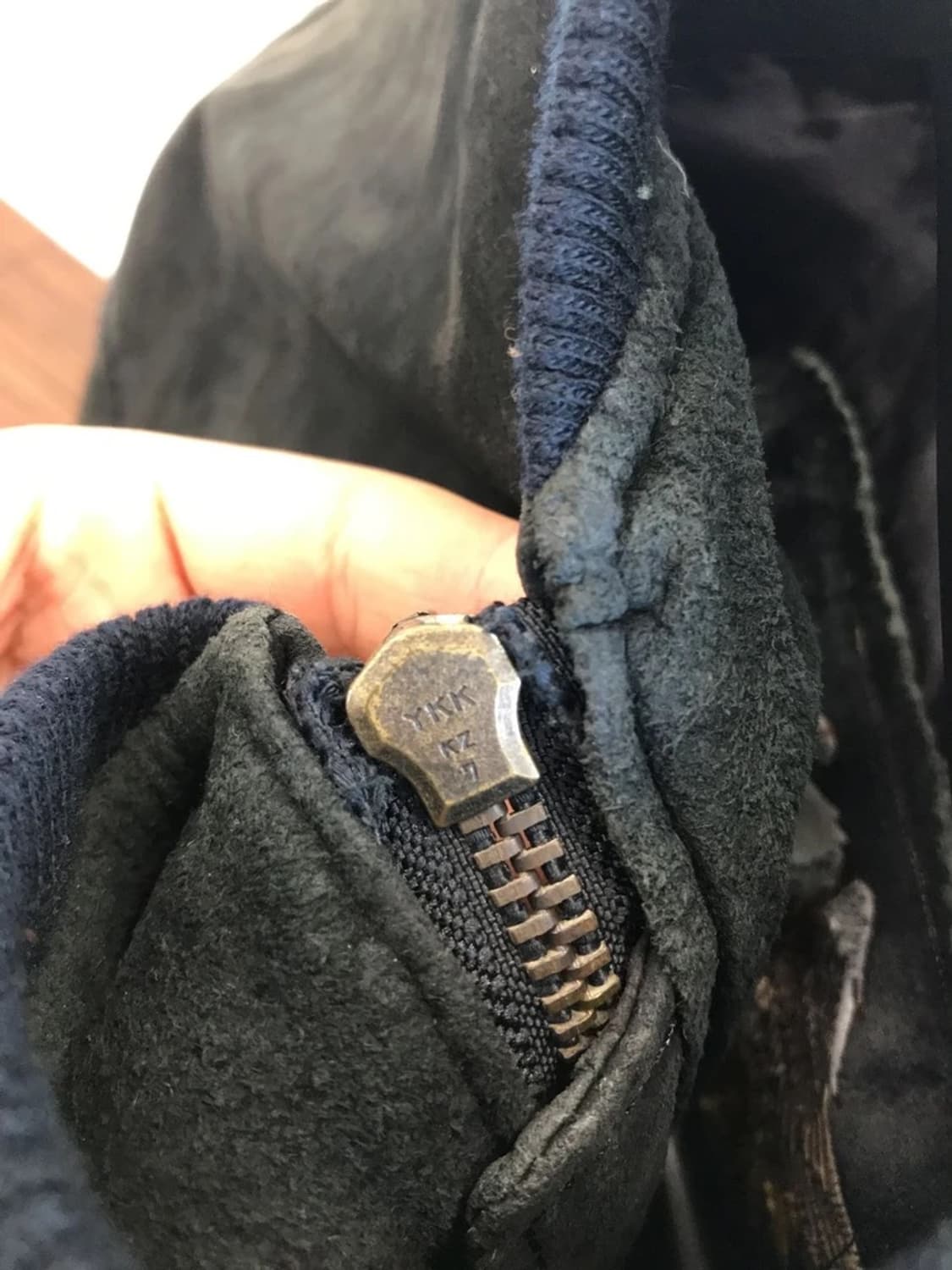 90's Harley-Davidson Suede Bomber 상품이미지4