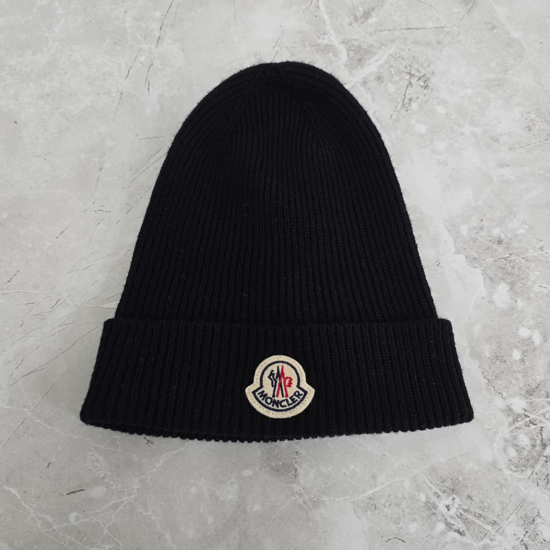 22fw 몽클레어 비니 모자 판매 상품이미지1