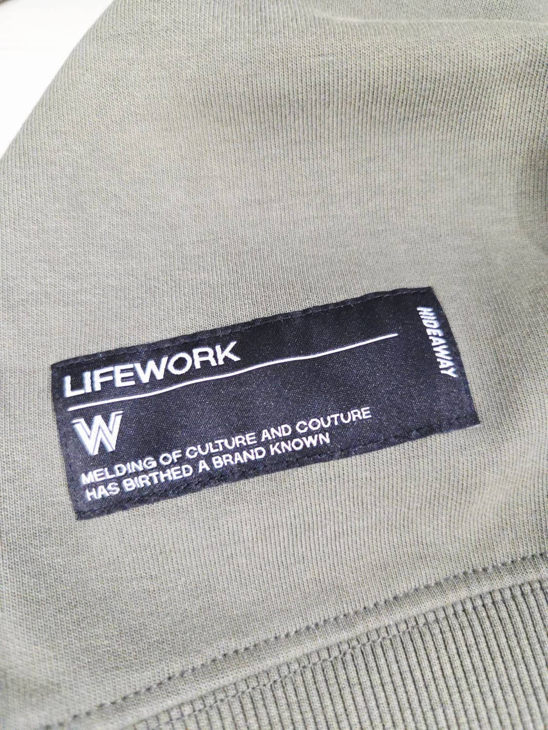 라이프워크 카키 라독 레더 와펜 맨투맨_S 상품이미지7