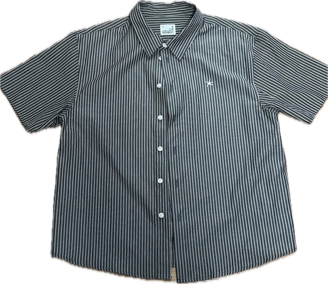 더콜디스트모먼트 TCM mini logo stripe half shirt 상품이미지1