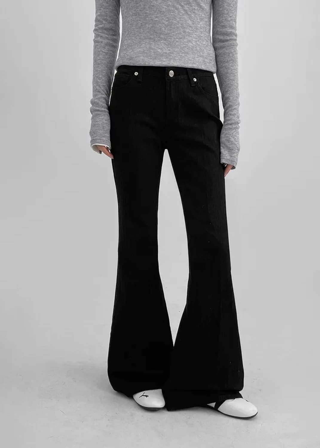 블랙업 롬텔 로우웨이스트 블랙 부츠컷 팬츠 상품이미지2