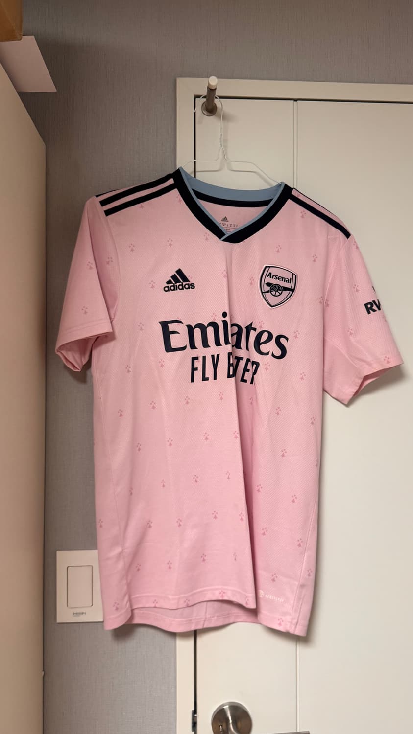 아스날 유니폼 핑크 사이즈 M 상품이미지1
