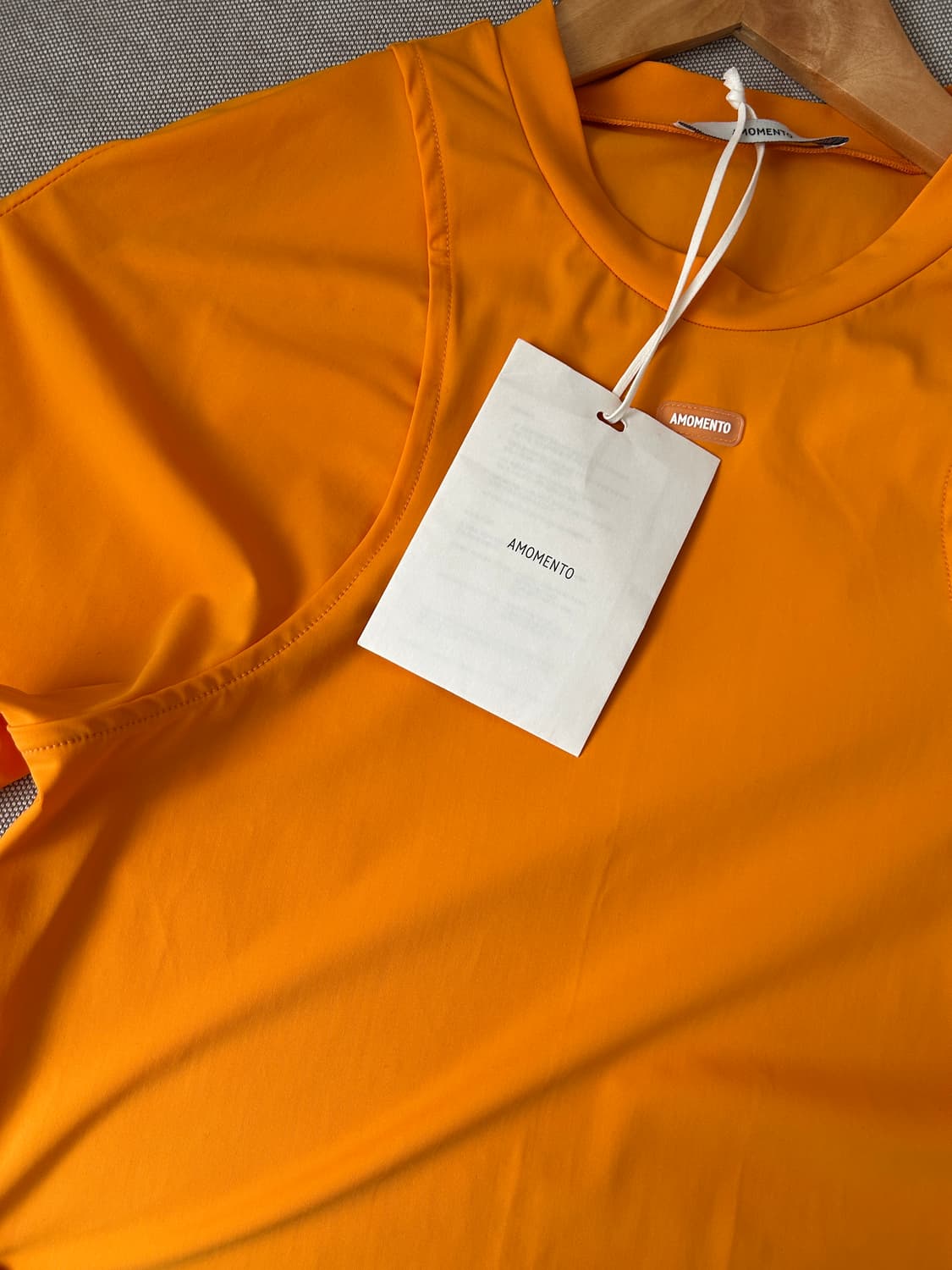 아모멘토 슬림핏 로고 탑 상품이미지7