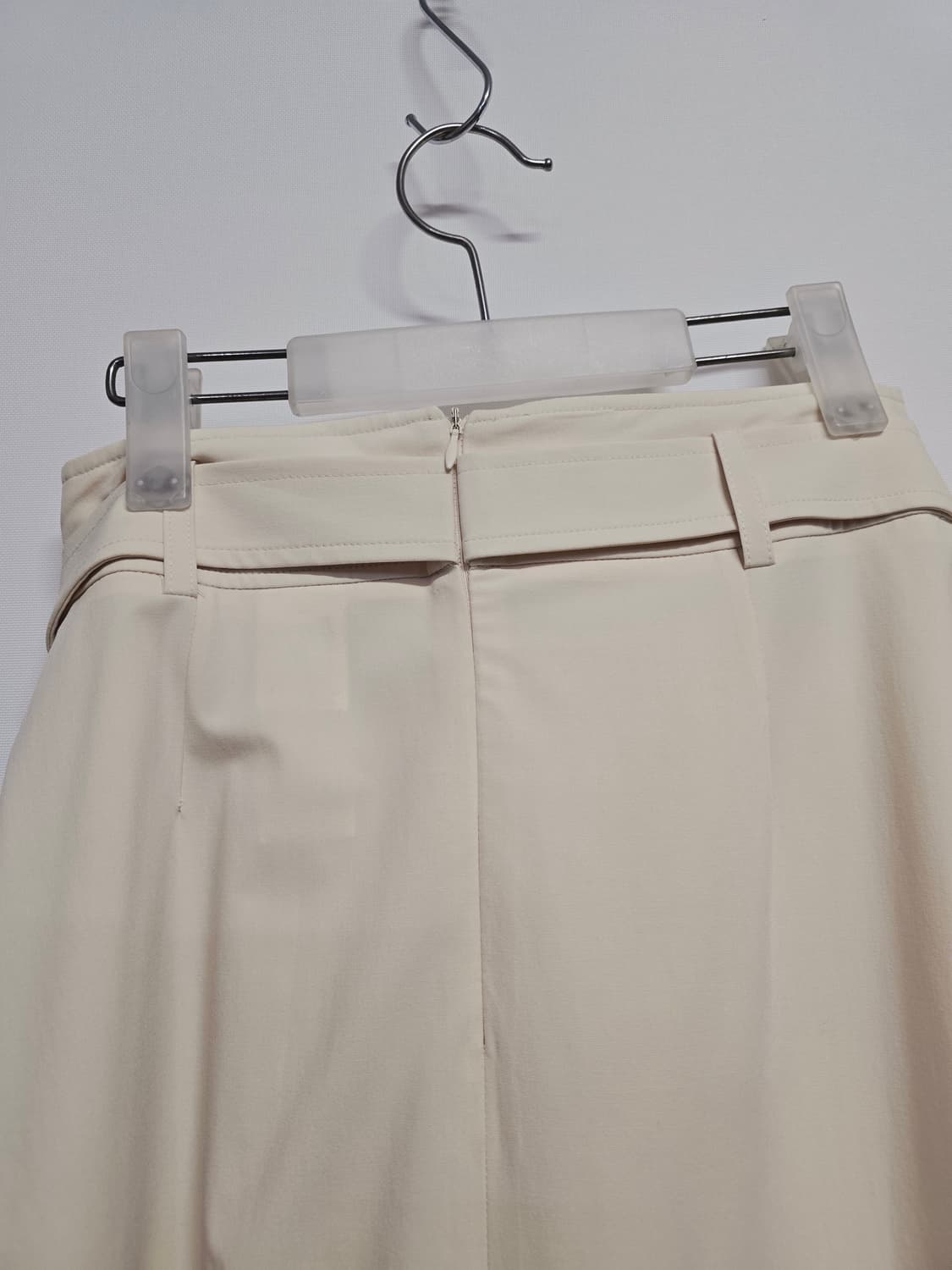 나이스클럽 아이보리 플리츠 랩 스커트27 상품이미지5