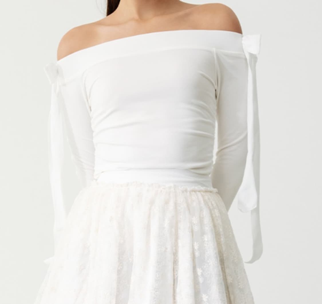 더티스 벨벳 리본 오프숄더 티셔츠 긴팔티 상품이미지1