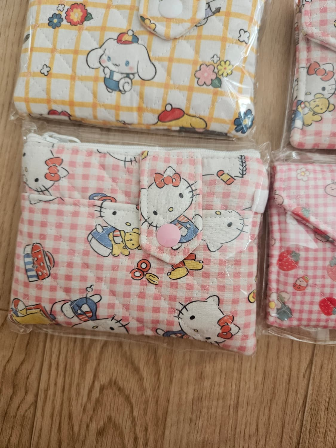 수제파우치 (키티,리락쿠마) 상품이미지6