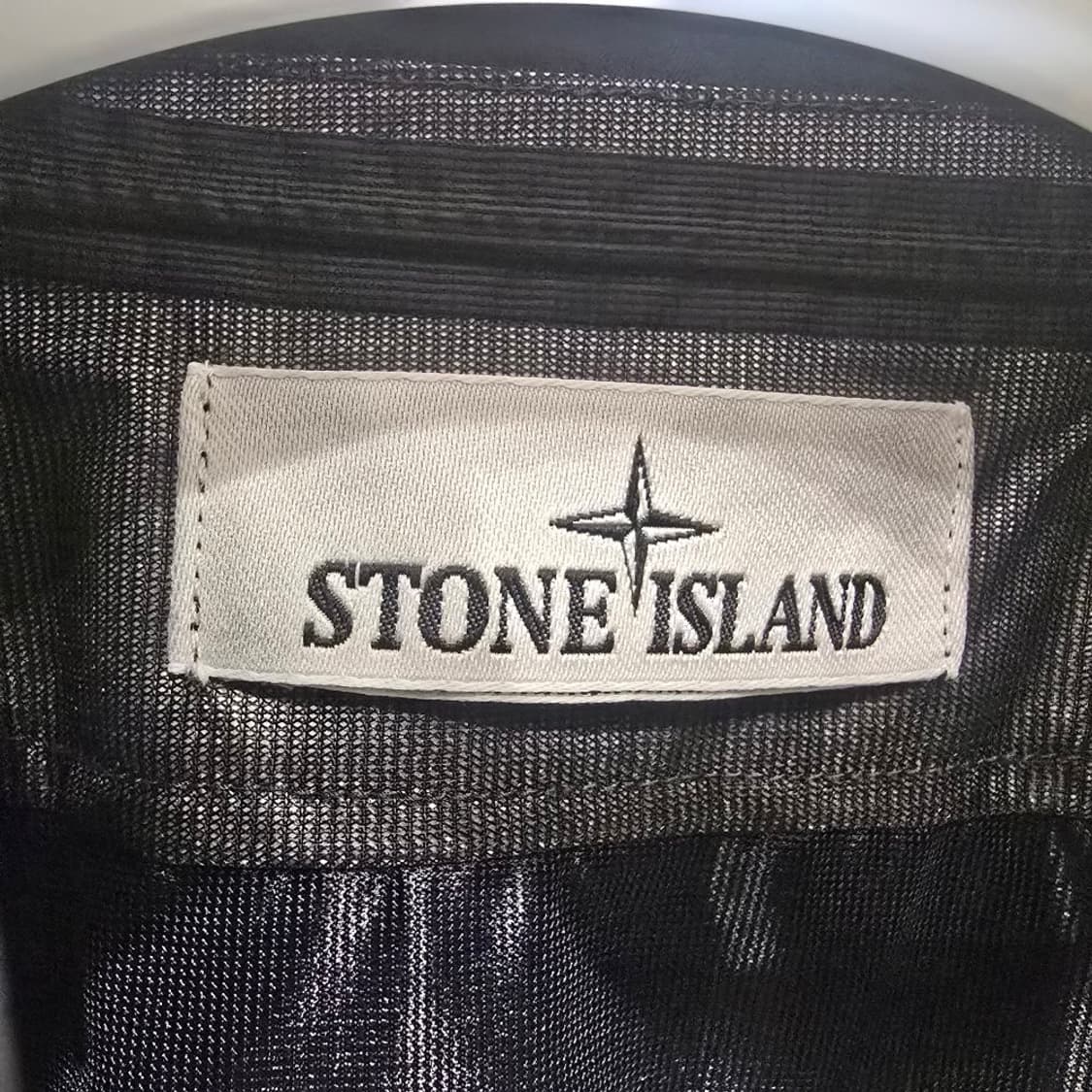 [중고/정품] 스톤아일랜드 메탈릭 런 프루프 나일론 봄버 자켓 L 상품이미지5