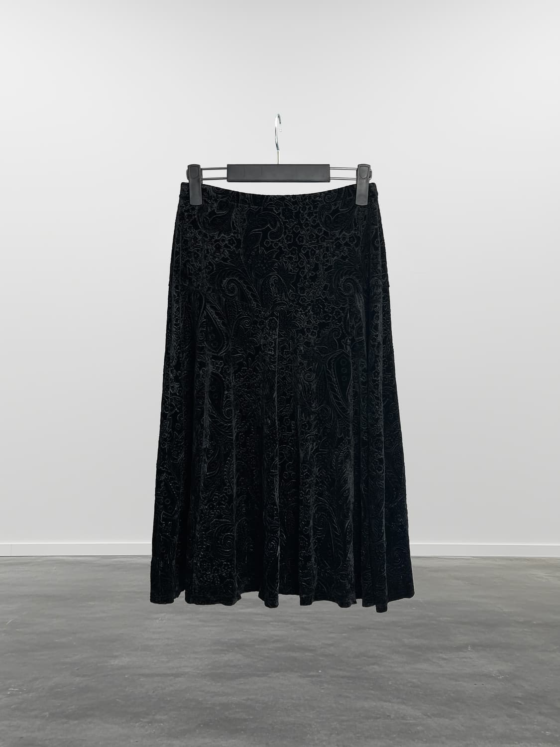 빈티지 패턴 벨벳 롱 스커트 상품이미지1