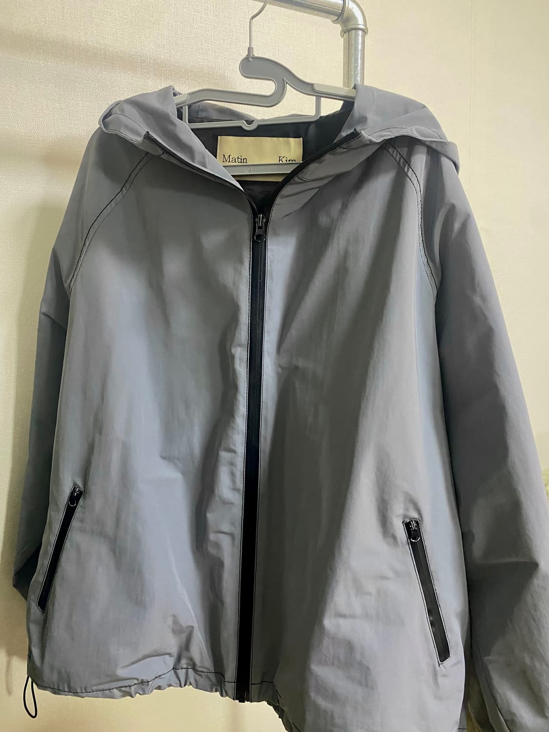 마뗑킴 LOGO HOODY JACKET IN GREY 상품이미지5