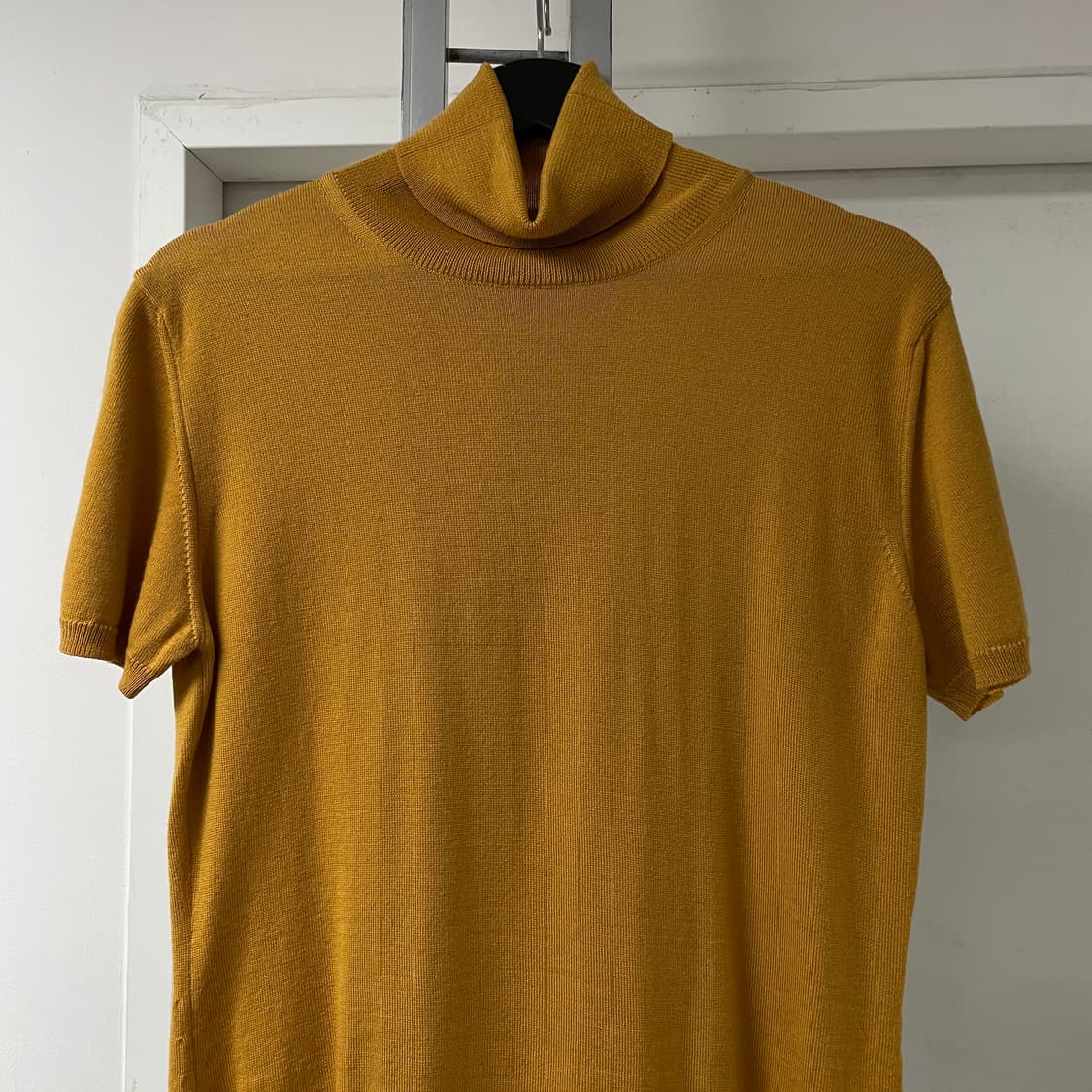 버버리 반팔 목폴라 니트 L(W) 상품이미지2