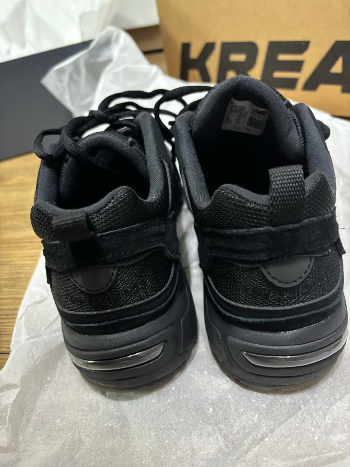 뉴발란스 878 트리플 블랙 235사이즈 상품이미지1