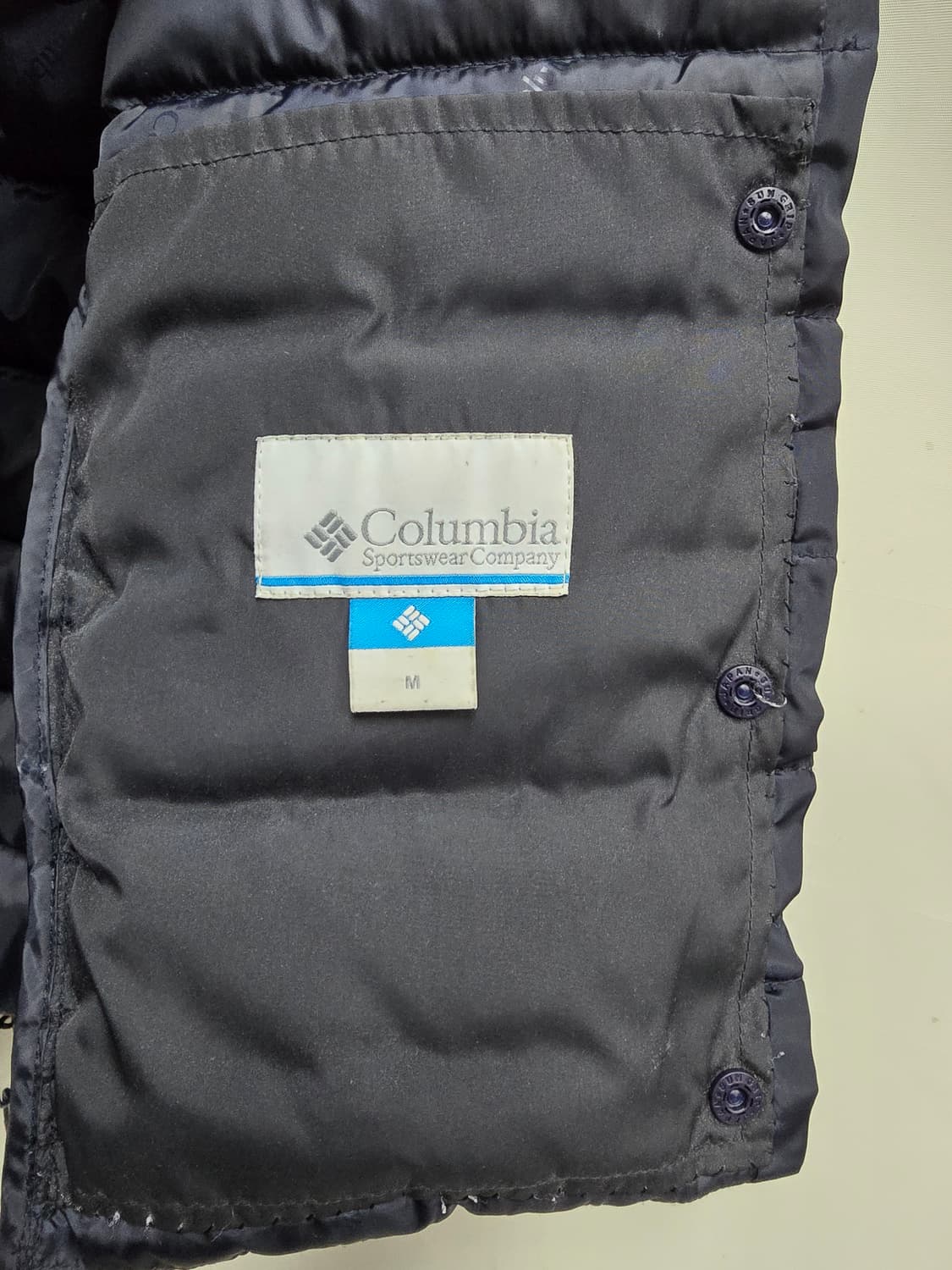 컬럼비아 경량패딩 조끼 95(M) 공용 상품이미지4