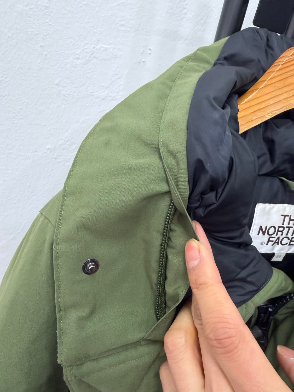 정품) 노스페이스 여성 화이트라벨  패딩 자켓 XS 상품이미지5