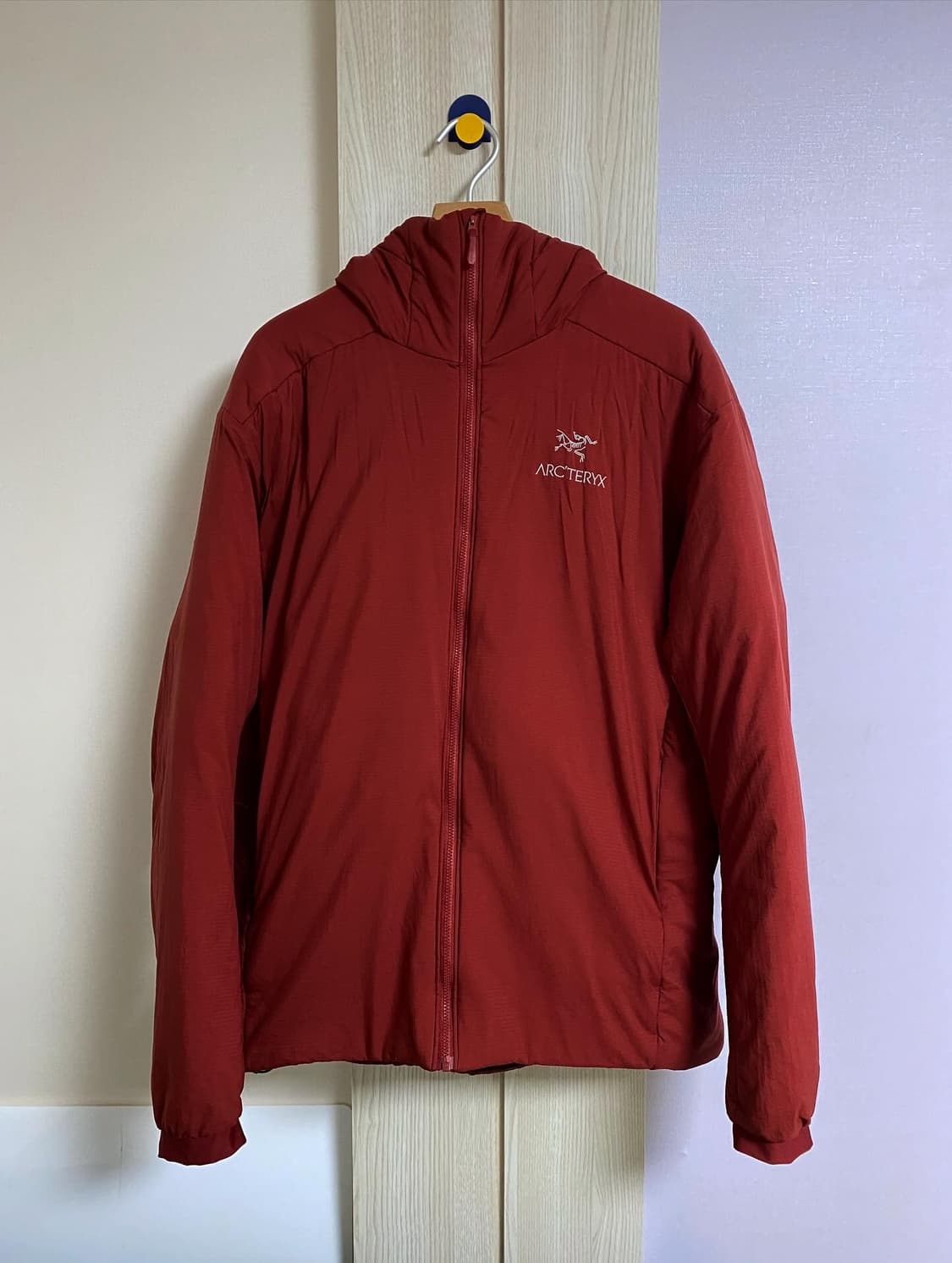 아크테릭스 아톰 AR 후디 보르도 상품이미지1