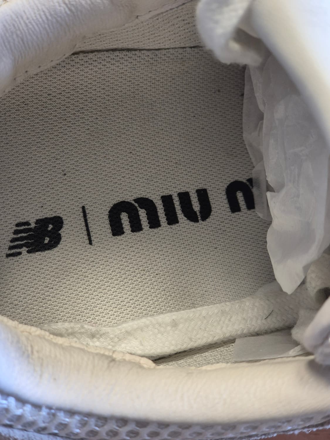 실착용3회 250-255(39)  정품 미우미우 X 뉴발란스530스니커즈 상품이미지7