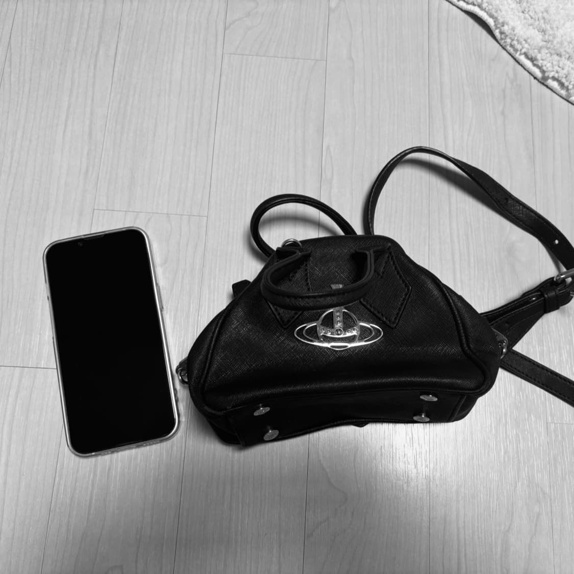 Vivienne westwood 비비안웨스트우드 야스민 백 미니백 상품이미지3