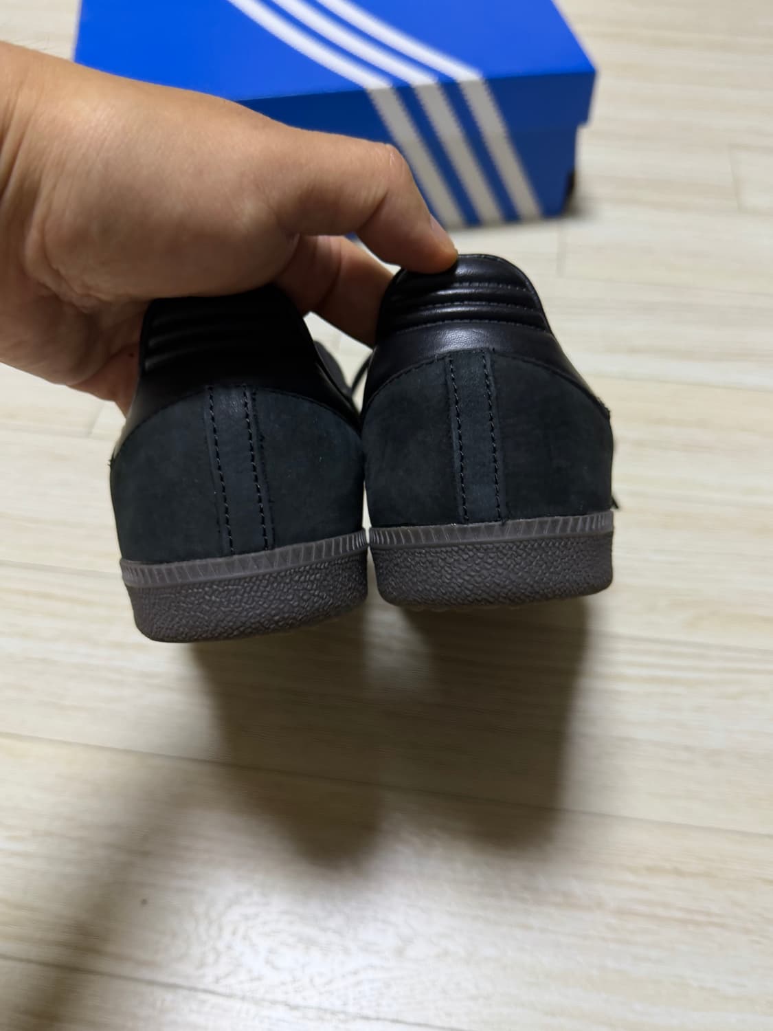 아디다스 삼바 OG 코어 블랙 IG1237 245mm 상품이미지4