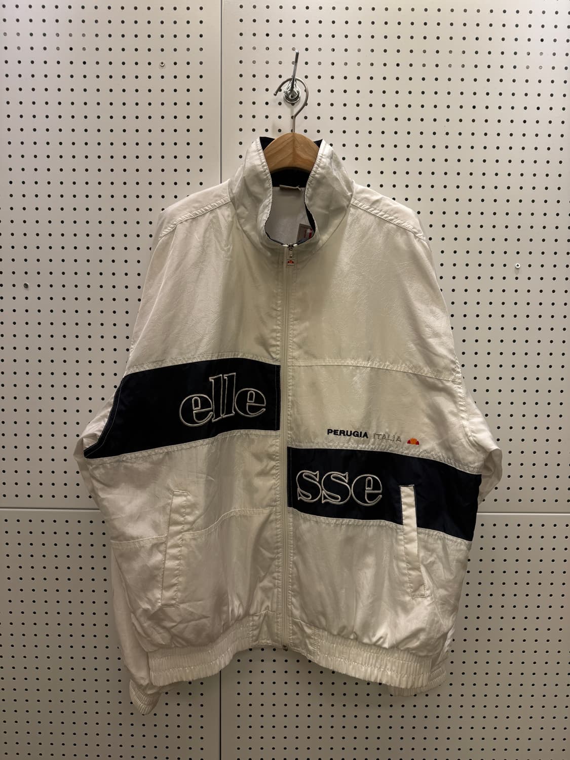 엘레쎄 올드스쿨 박시 빅로고 바람막이 U278 상품이미지2