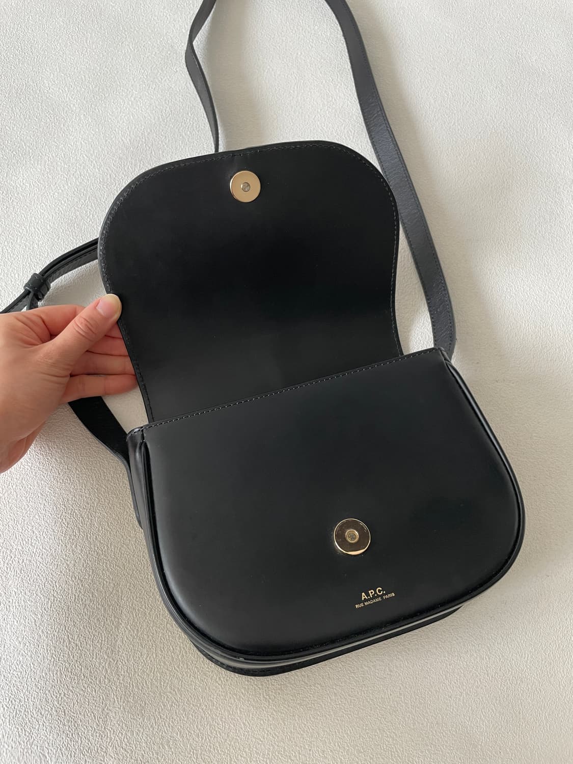아페쎄(A.P.C) 레더 크로스백 상품이미지8