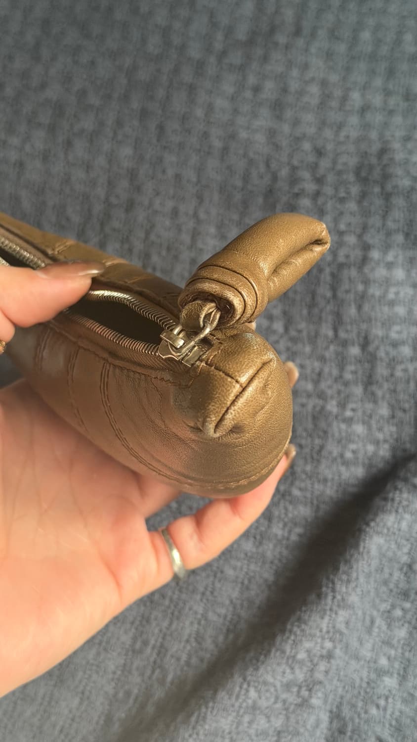 르메르 크루아상 코인 펄스 브론즈 카키 상품이미지3