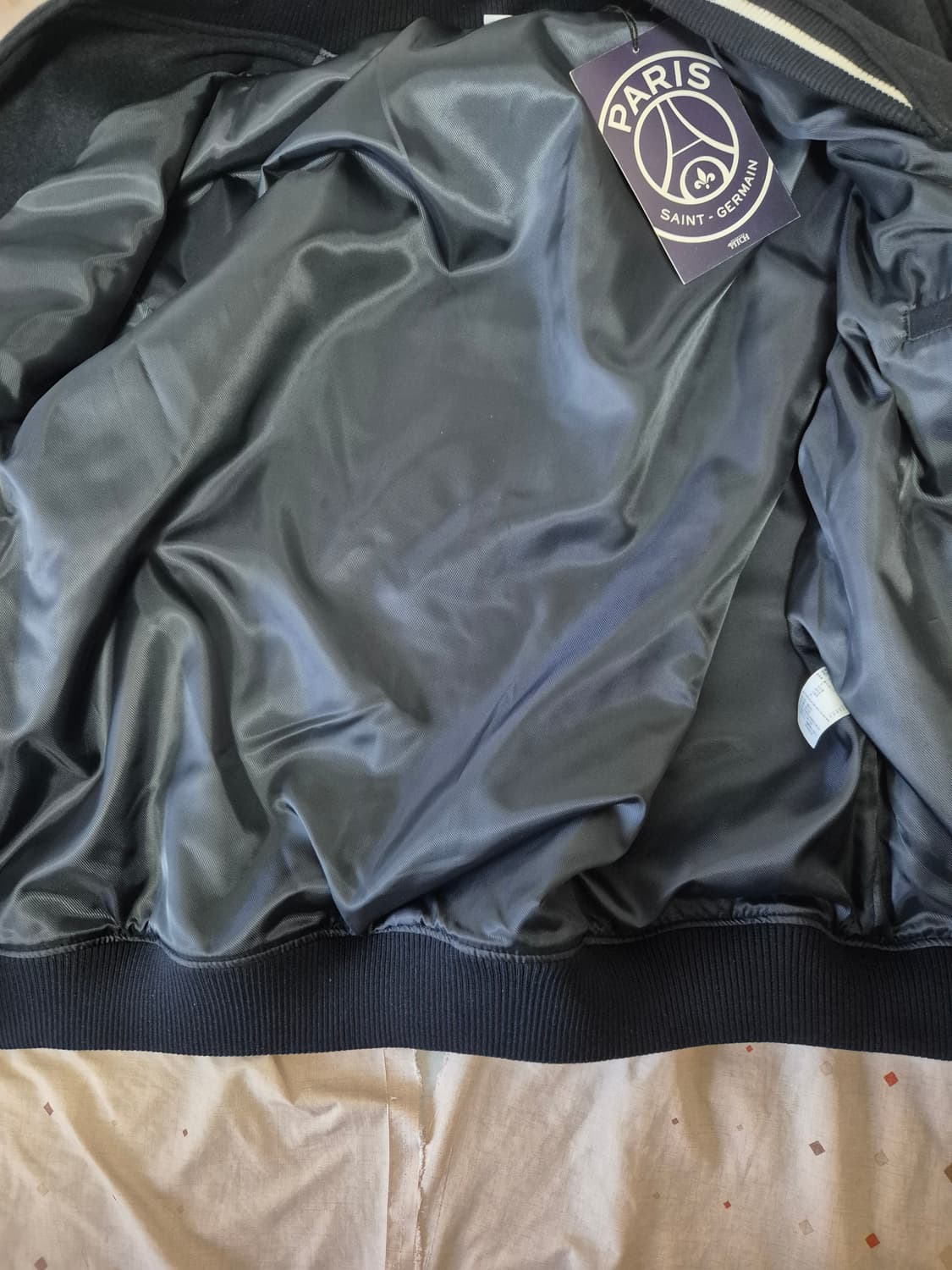 새상품 오버더피치 psg 발란사 스타디움 바시티 자켓 xl 상품이미지2