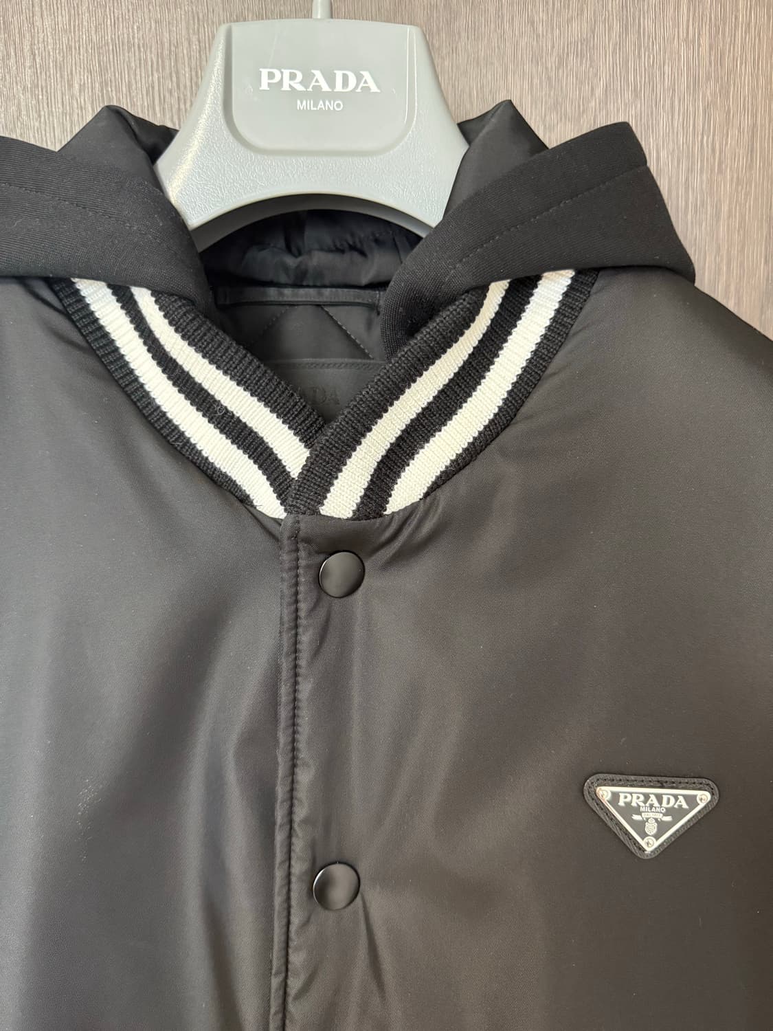 프라다 바시티 M사이즈 상품이미지6