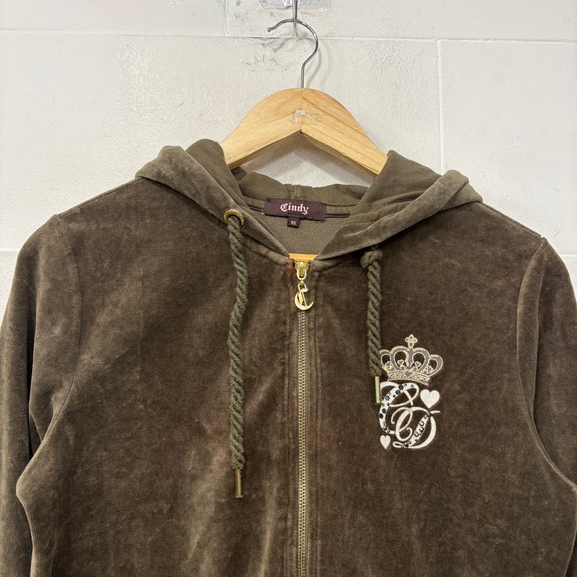 y2k 벨벳 후드집업 상품이미지2