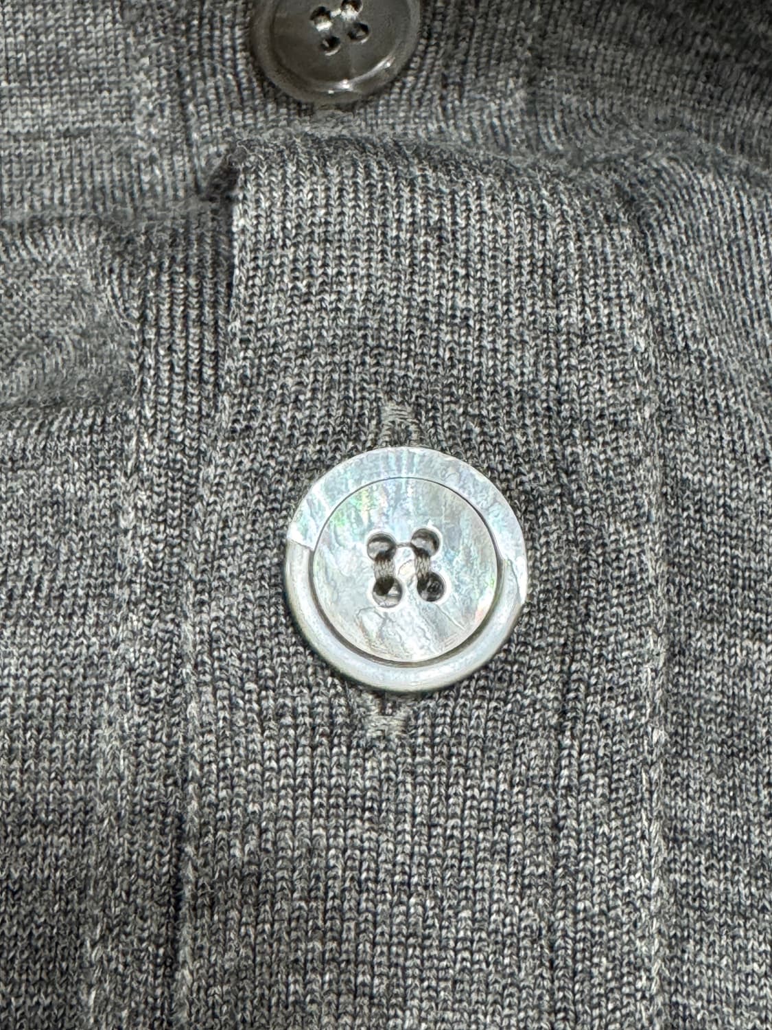 톰브라운 메리노 가디건 2사이즈  상품이미지2