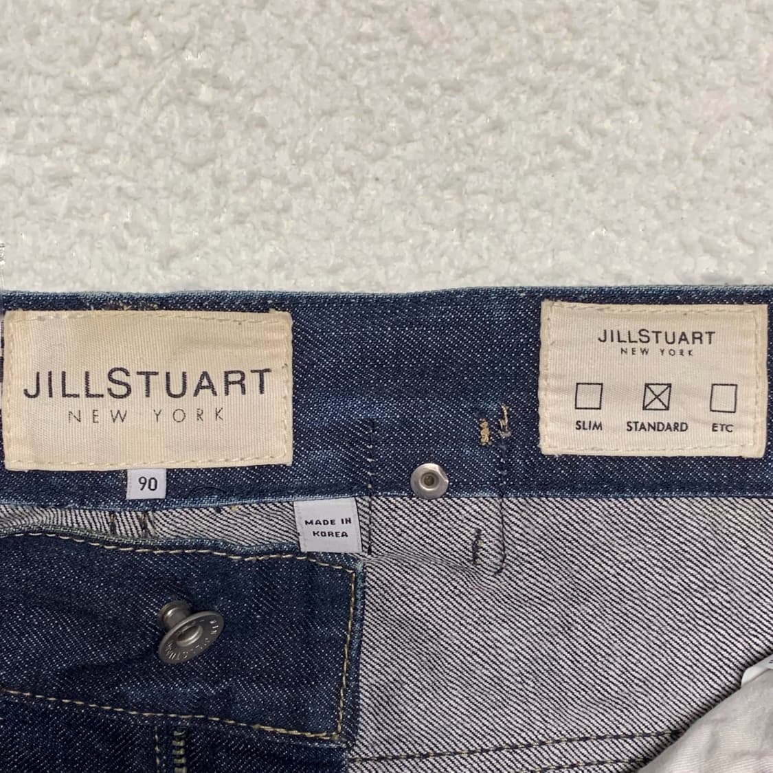 [표기 35, 실측 38] 질스튜어트 레귤러핏 신치백 셀비지 데님팬츠 상품이미지6