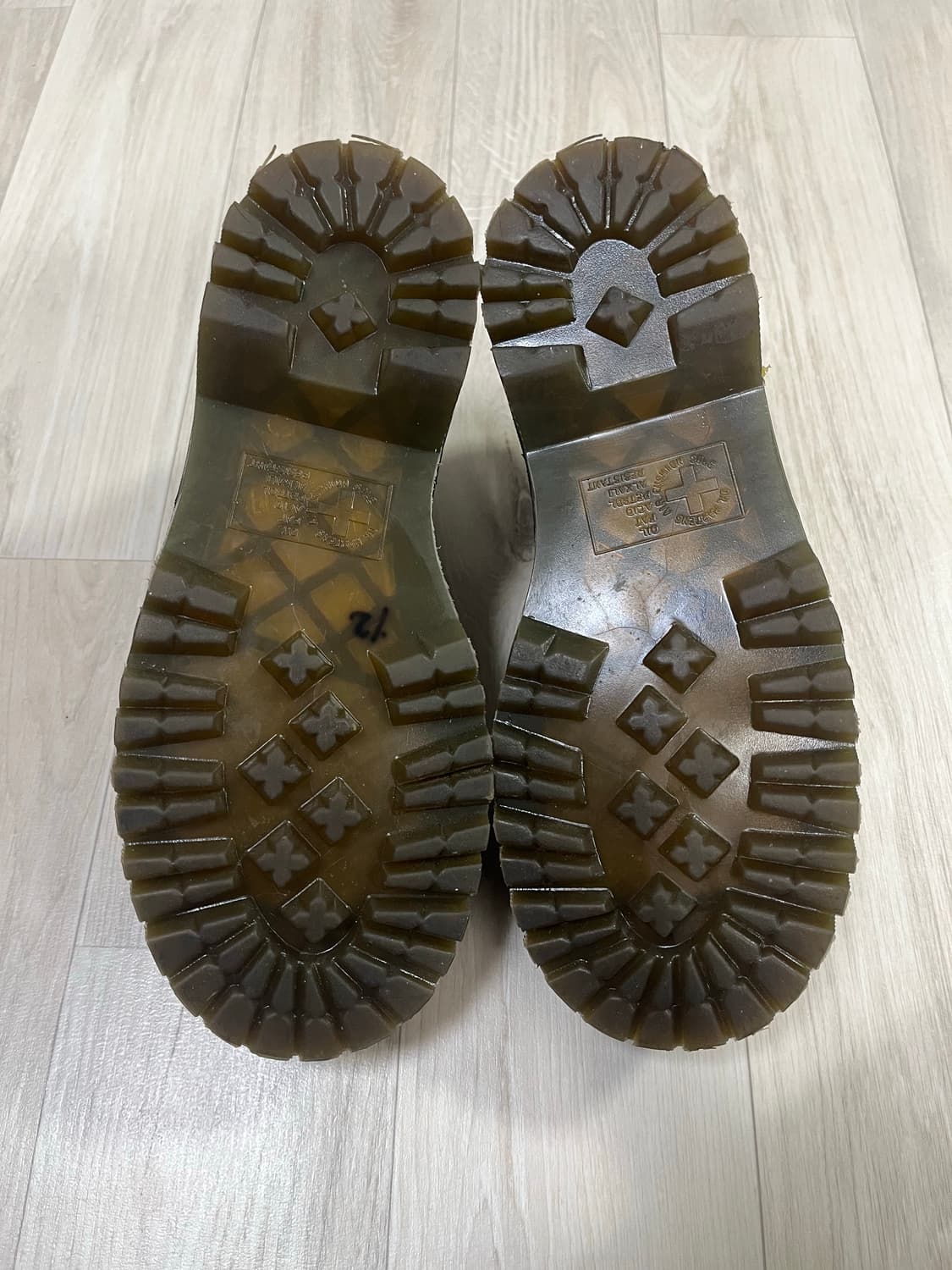 닥터 마틴 윙팁 상품이미지4