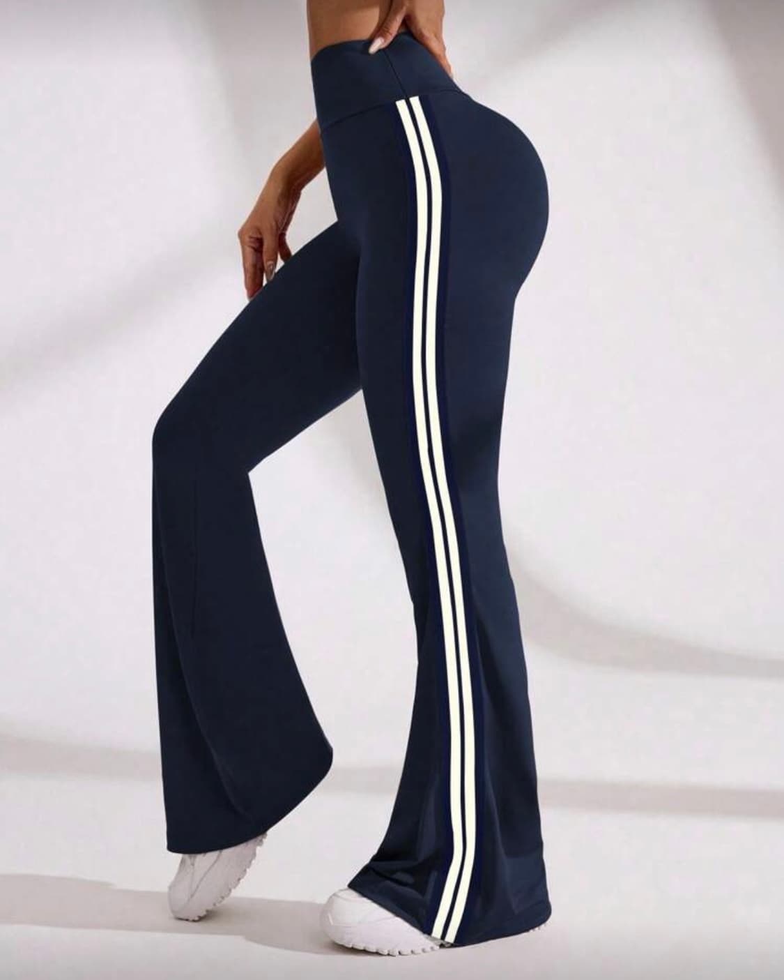 네이비 라인 부츠컷 트레이닝 바지 m 상품이미지4