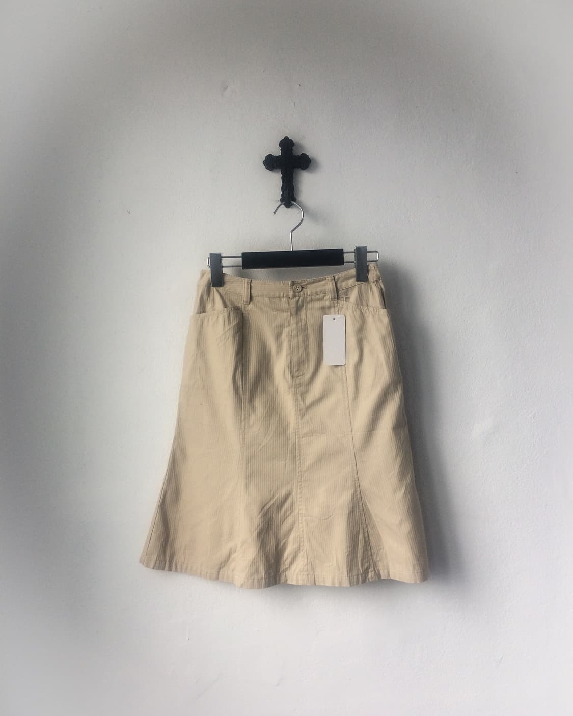 Beige midi skirt 상품이미지1