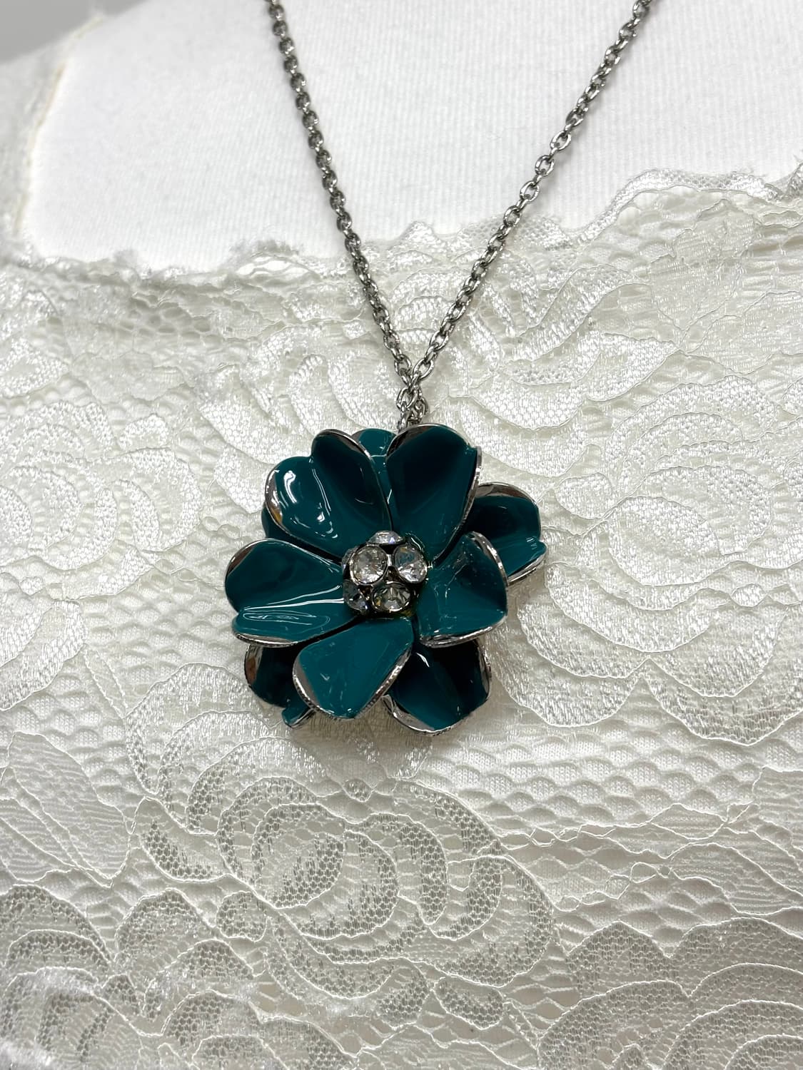 빈티지 꽃 목걸이 상품이미지1