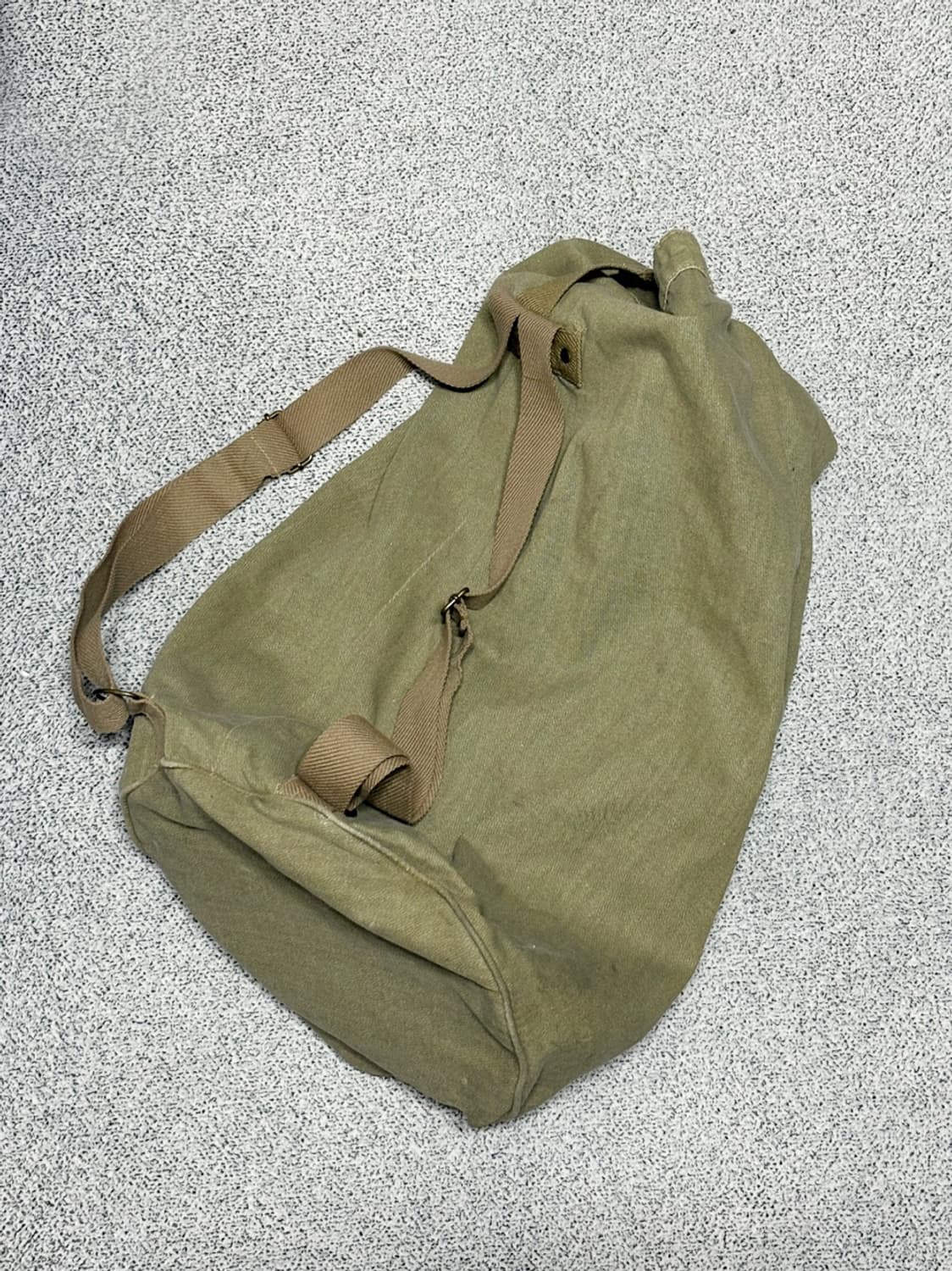 아르마니 빈티지 밀리터리 캔버스 더플백 상품이미지1