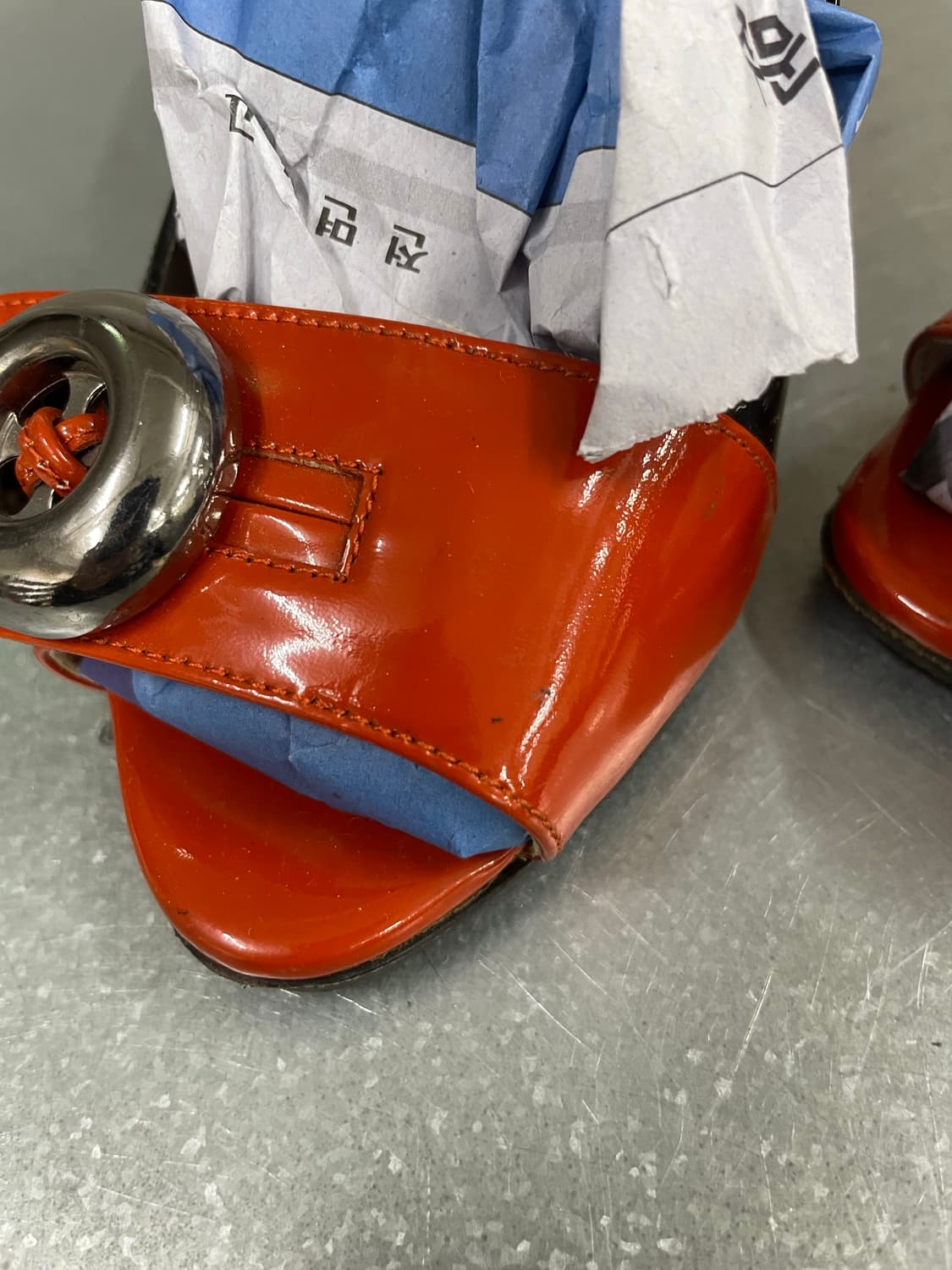 프라다 버클 힐 블랙 오렌지  37 상품이미지7