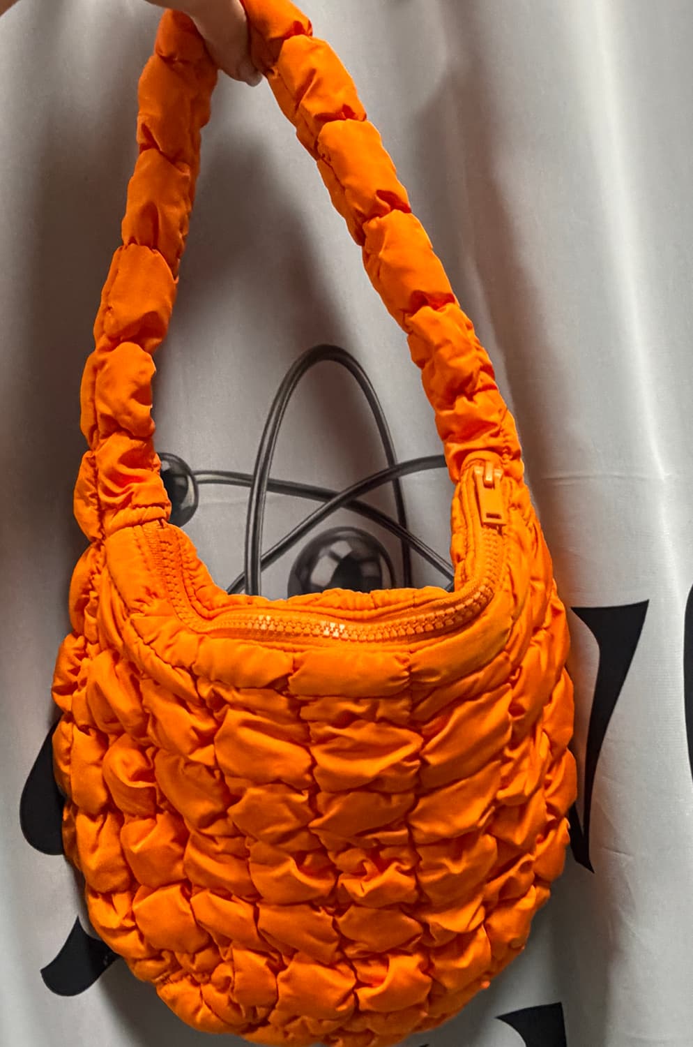 코스 구름백 오렌지 상품이미지2