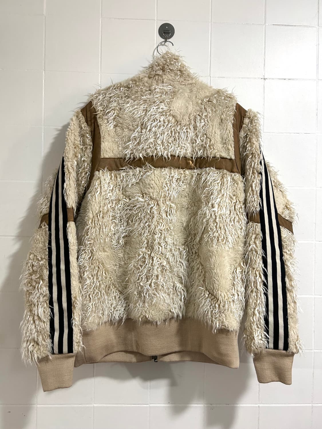 아디다스 00s 브라운 플리스 자켓 상품이미지2