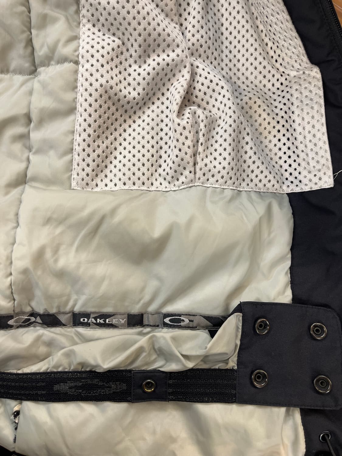 오클리 신슐레이터 점퍼 블랙 M #csz1849 상품이미지5