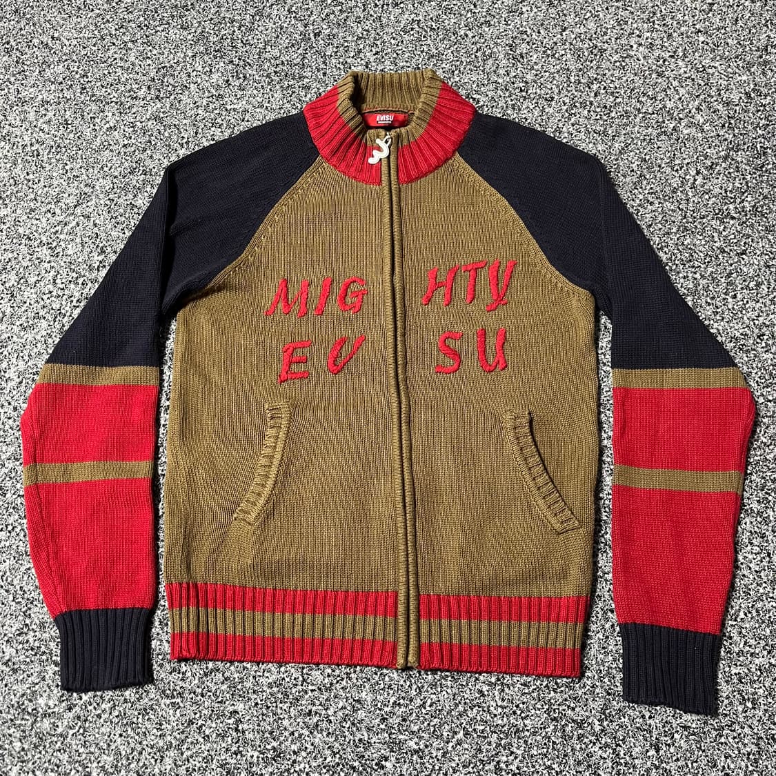 에비수 자수 코튼 니트 집업  상품이미지1