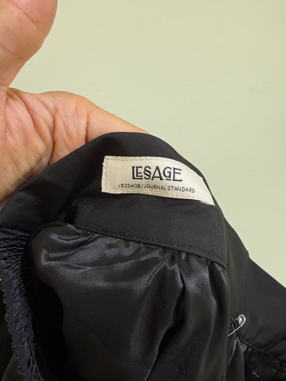 LESSAGE (Made in Japan) 블랙 롱스커트  상품이미지5