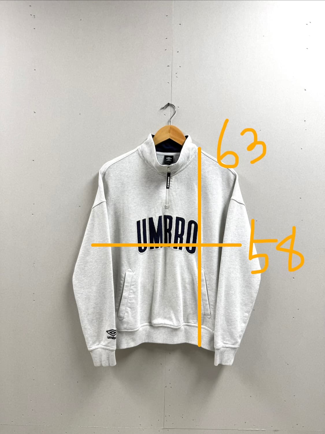 남성 S / 엄브로 레터링 하프집업 반집업 네이비 로고 상품이미지2