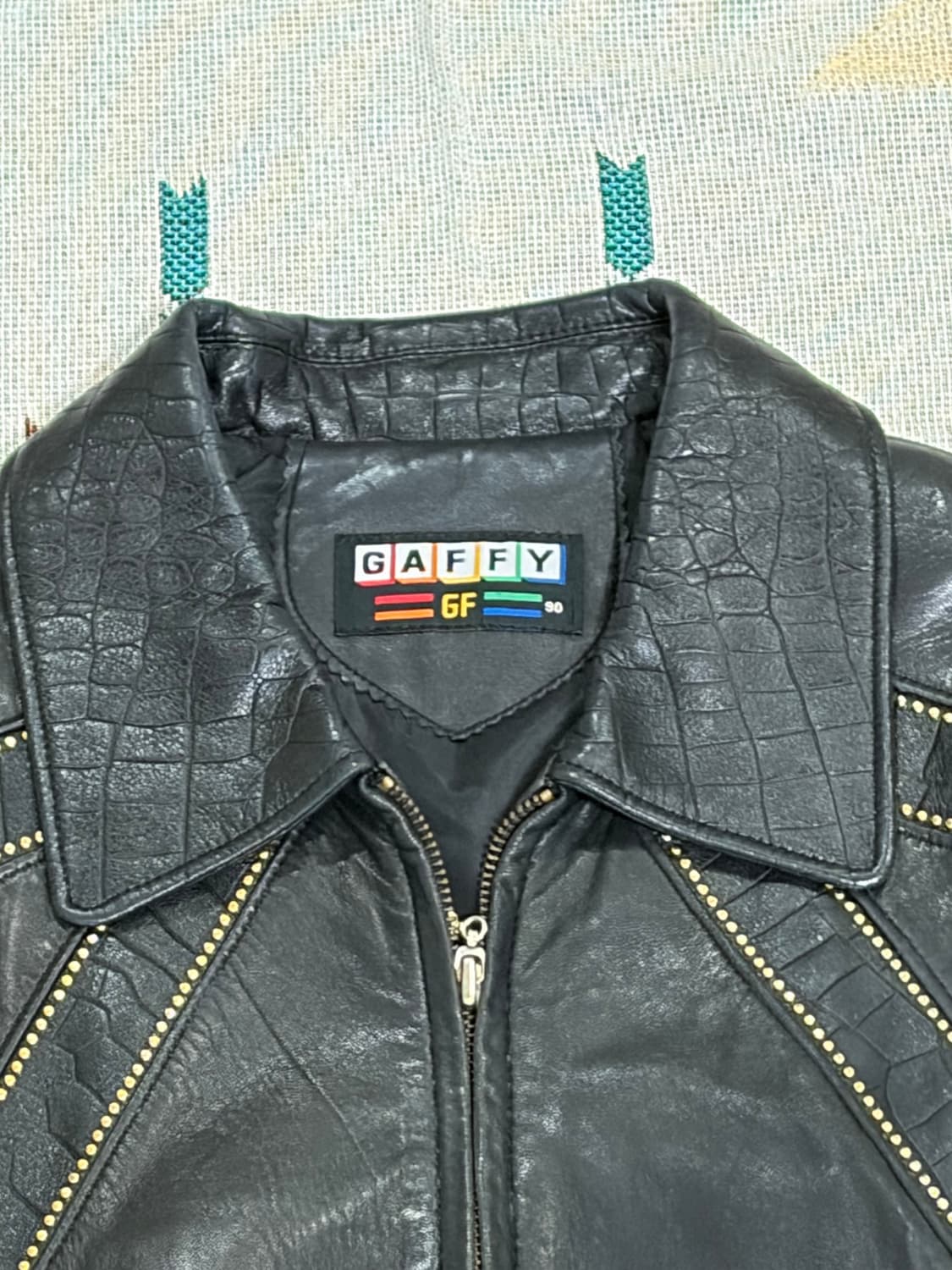 GAFFY stud phython leather jacket 상품이미지8