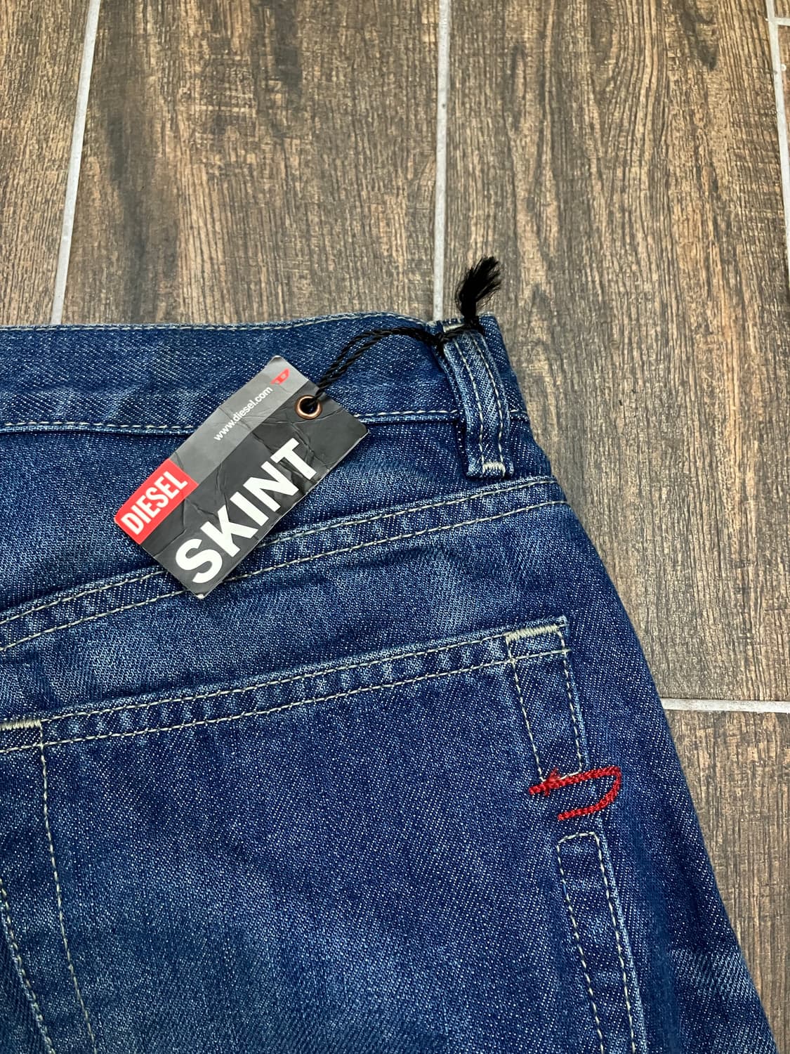 27 x 32 디젤 스트레이트 핏 데님팬츠 상품이미지9