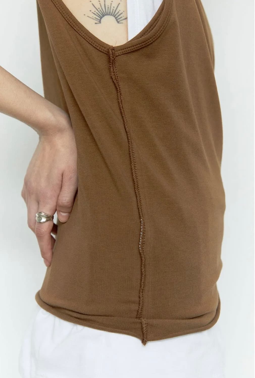 [REPOS] LAYERED SLEEVELESS T -SHIRTS (BR 상품이미지3