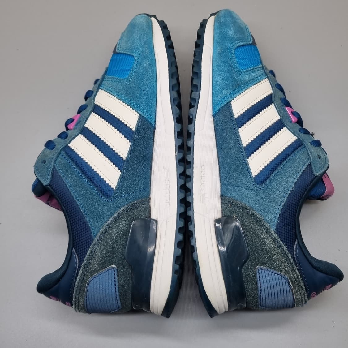 아디다스 ZX700 운동화 225 상품이미지5