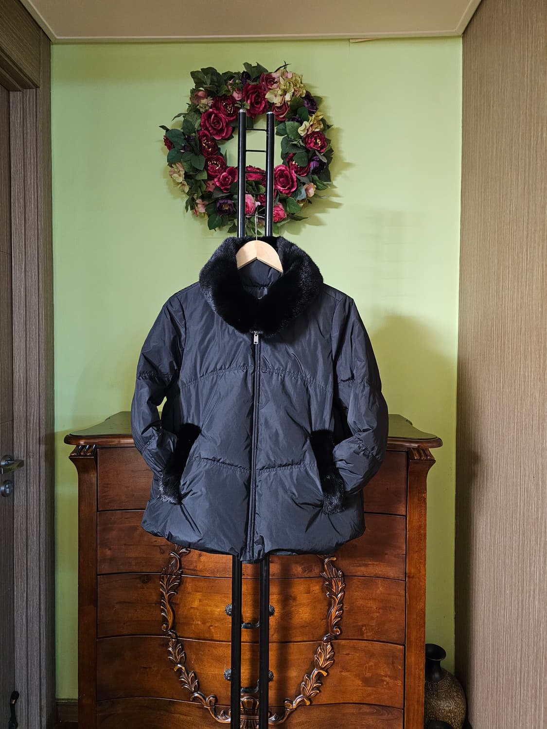 아이잗바바 천연밍크배색 구스패딩 상품이미지4