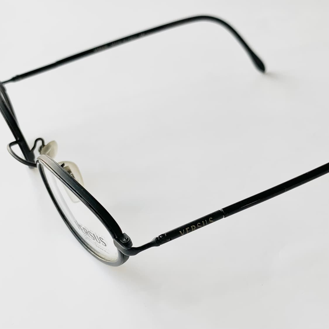 865 베르수스 VERSUS 빈티지 데드스탁 초경량 슬림 오벌 메탈 블랙 상품이미지7